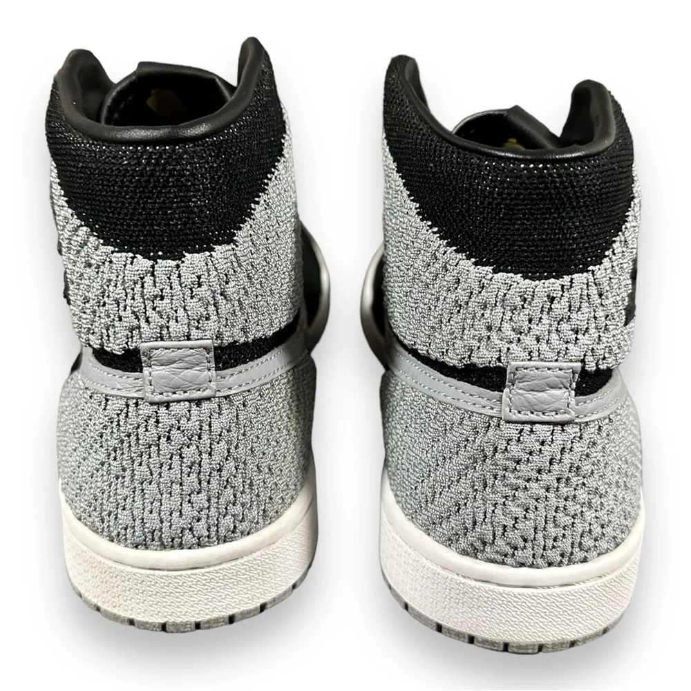 Jordan 1 Retro High Flyknit Shadow (GS) - Picture 5 of 16